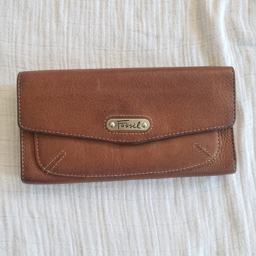 Fossil billfold wallet